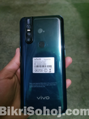 Vivo v15